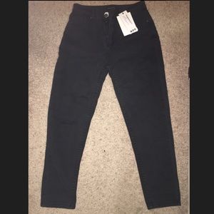 High-waisted black denim jeans size 01